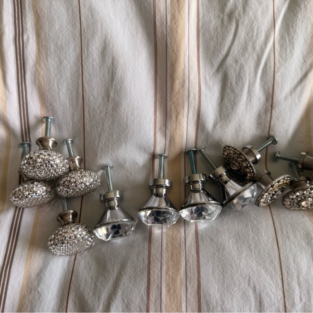 Set of 12 Crystal Drawer Knobs – BoHo & Glam Home Hardware - Picture 3 of 6